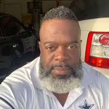 Can the Lakers win with their 2025-26 roster?