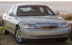 Lincoln town car in dallas, tx 2.00 listings starting at $6,997.00 lincoln town car in denver, co 2.00 listings starting at $1,988.00 lincoln town car in houston, tx 7.00 listings starting at $2,595.00 lincoln town car in kansas city, mo 1.00 listings starting at $5,995.00 lincoln town car in las vegas, nv 1.00 listings starting at $6,750.00 2006 Lincoln Town Car Review