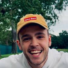 Josh Moreira (@jxmofficial) • Facebook