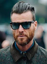 Idee Coiffure Description Comment Porter Une Coupe De Cheveux Homme Mi Long En Arriere Coupe Cheveux Homme Coupe Cheveux Homme Cheveux En Arriere Homme