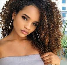 Hair Natural Ombre Curls 56 Ideas For 2019 Natural Hair Styles Ombre Curly Hair Curly Hair Styles