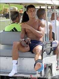 NakedMaleCelebs.com | Cristiano Ronaldo nude photos