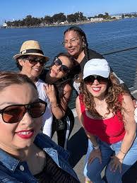 Marta Zelaya's Instagram, Twitter & Facebook