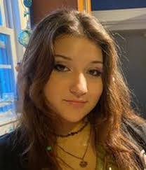 Maria Kellogg's Instagram, Twitter & Facebook