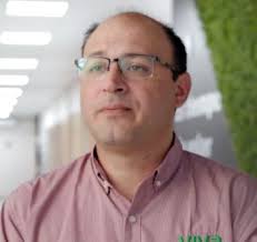 Customers & Partners