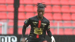 The two players have contracts with their respective clubs, rennes and paris. Camavinga Madrid S Interest Is Nice But I Haven T Decided What I Ll Do As Com