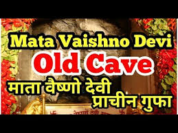 Images of vaishno devi yatra. Old Cave Of Vaishno Devi à¤µ à¤· à¤£ à¤¦ à¤µ à¤ª à¤° à¤š à¤¨ à¤— à¤« à¤¦à¤° à¤¶à¤¨ à¤• à¤¸à¤®à¤¯ Youtube