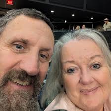 What could a hummingbird in a sweater cuff dream mean?