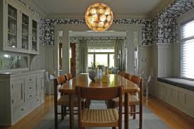 Dining room wallpapers available direct & online from the uk, great dining room wallpaper ideas at best buy prices. My Houzz Bold Wallpaper Kicks Up A Century Old Craftsman Craftsman Dining Room Seattle By Sarah Greenman Houzz