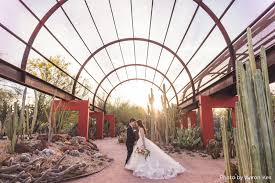 Let green bay botanical garden be the beautiful backdrop to your wedding. Desert Botanical Garden Reception Venues The Knot