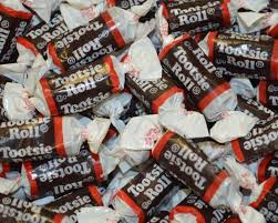 Pack of 36 large, 2.25 ounce tootsie rolls. Tootsie Rolls Midgees 5 Lb Candy Favorites