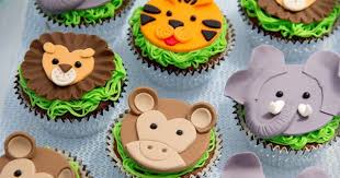 Kue yang digunakan adalah sebagai simbol perayaan acara ulang tahun anak. 5 Inspirasi Kue Ulang Tahun Anak Perempuan Popmama Com