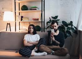 Mspy is one of the most sophisticated snapchat spy apps that you can rely on to catch someone cheating on snapchat. Snapchat Cheating How To Catch A Betrayal Spouse On Snapchat