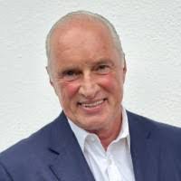 Justin Stricker's Instagram, Twitter & Facebook