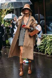 How To Wear Bucket Hats Howtowear Fashion Fashion Scene Fashion Street Style
