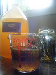 Homemade Herbal Shampoo Herbal Shampoos Herbalism Homemade Body Care
