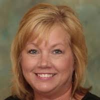 Kimberly Wink's Instagram, Twitter & Facebook