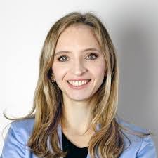 Anna Normand's Instagram, Twitter & Facebook