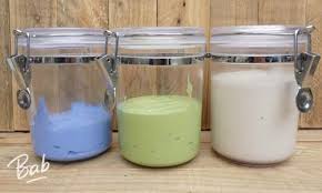 Comment Realiser Une Peinture Naturelle Au Lait Les Petites Bottes Rouges Peinture Naturelle Peinture Faite Maison Peinture A La Caseine