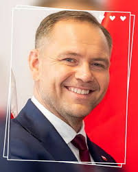 ☹️ NEN ប PRET zł zł 50000zl ZONIAILALOIG 500 000 50 00 + #|OFE OFE 刊 +AE  GOLD AMBE Ja też znam rodzine gangsterów z Gdańska.... Ojciec Syn. Pierwszy  będąc szefem Rządu