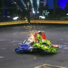 Battle Bots Returns With More Bot Fighting Fun Than Ever Before Latest Tech News And New Gadgets Discovery
