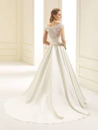 We did not find results for: A Linie Carmenausschnitt Aus Spitze Und Satinrock Silk And More Brautmode Aus Koln