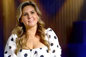 Storage Wars Sneak Peek: Brandi Passante's 'Claws Come Out' During 300th  Episode Auction