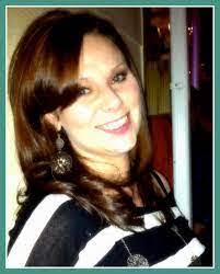 Lenora Chastain's Instagram, Twitter & Facebook