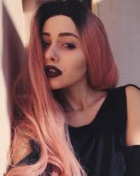Hi guys, this was a requested video on how i dye my hair so i thought i would show you my technique and what dye i use etc. Love Julianne Moore S Hair These Are The Best Red Ash Shades To Try