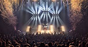 6 bett zimmer picture of meininger hotel das bett frankfurt events fotos club adresse cluelist com. Konzertburo Schoneberg Gmbh Kunstler