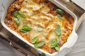 Giada S Classic Italian Lasagna Giadzy Recipe Lasagna Recipe Giada Recipes Italian Lasagna