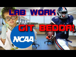 12th ncaa football game in the ncaa football series and the 1st to have online dynasty mode and the new breakaway engine. Ncaa Football 09 Sports Gameplay Msu Mascot Play Youtube