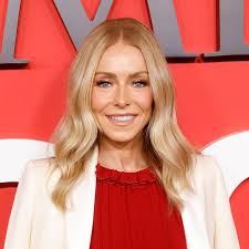 Britney Spears has dinner with Mel Gibson in LA