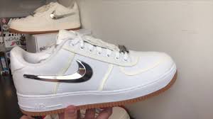 Air force 1 low travis scott cactus jack. Air Force 1 Low Travis Scott Sail V White Comparison Youtube