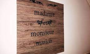 Using Up Scraps Of Laminate Flooring Vinyl Laminate Flooring Laminate Flooring Wall Signs