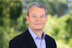 Omega Therapeutics Expands Management Team with Appointment of Barbara Chan  as Vice President of Finance, and Joe Newman, Ph.D. as Vice President of  Biology