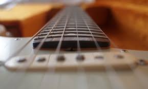 Why Choosing The Right Guitar Fretboard Radius Is Important