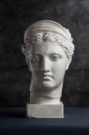Copia Del Gesso Della Testa Antica Di Diana Della Statua Su Un Fondo  Strutturato Scuro Fronte Della Donna Della Scultura Del Gess Immagine Stock 