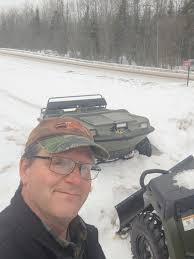 My favorite thing about the Apex Nano 187 is the skylight . Lying here  watching squirrels run around this big oak tree.