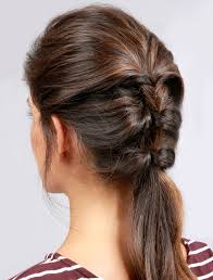 The usual classic hairstyles should be shortened by the length of the finger, giving the image freshness, and doing them on a straight part. 50 Simple Hairstyles For On The Go Moms