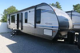 Check spelling or type a new query. New 2019 Catalina Legacy Edition 303rkdsle Overview Berryland Campers