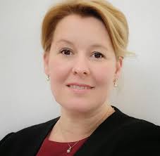 Nach der kritik an ihrer doktorarbeit will franziska giffey ihr amt in der bundesregierung anfang 2019 waren plagiatsvorwürfe wegen giffeys 2010 eingereichter doktorarbeit bekannt geworden. Plagiatsvorwurfe Gegen Giffey Paraphrasiertes Wikipedia Welt