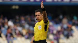 Árbitro chileno Cristián Garay ya tiene partido y día para debutar en el Mundial