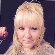 Susan Kaczynski's Instagram, Twitter & Facebook