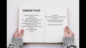 Jawaban Pertanyaan Buatlah Puisi Yang Bertemakan Keluarga Ini Contoh Puisi Tema Keluarga Tribun Padang