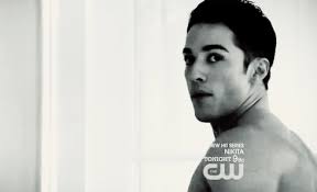 Take a trip down memory lane with a drive past the home of elena and jeremy gilbert. Well Be A Dream Cronicas Vampiricas Diarios De Vampiros Gif Find On Gifer