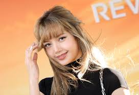 Lauder to Return to Paradise