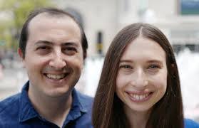 Amanda Coleman's Instagram, Twitter & Facebook