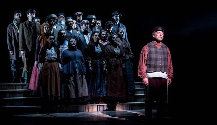 Review: "Fiddler on the Roof" at Drury Lane Theatre