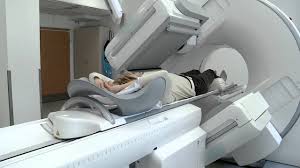 Eine szintigrafie der schilddrüse ist angeraten. Das Spect Ct Neues Diagnoseverfahren In Der Nuklearmedizin Youtube